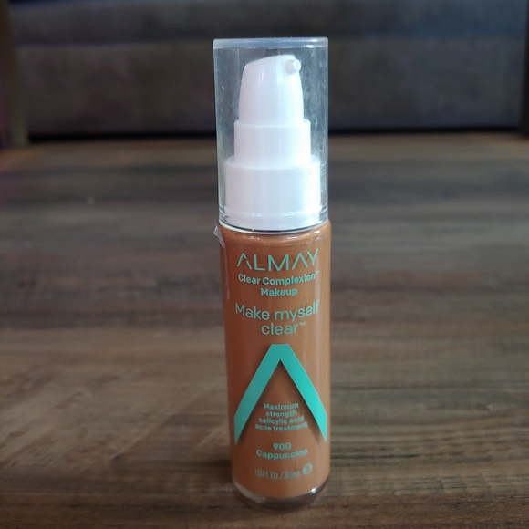 NWT Almay Makeup Bundle! - Picture 2 of 7